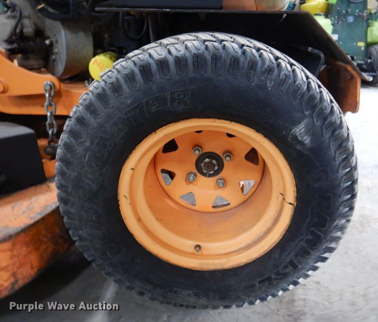 image for item IO9429 2018 Scag V-Ride II  ZTR lawn mower