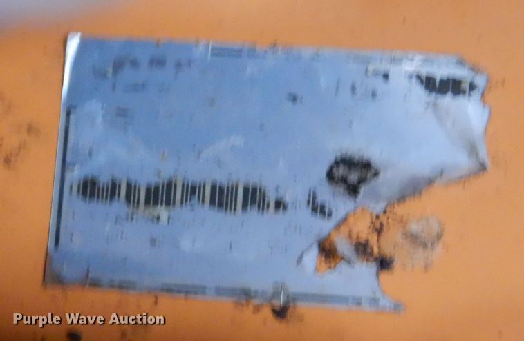 image for item IO9429 2018 Scag V-Ride II  ZTR lawn mower