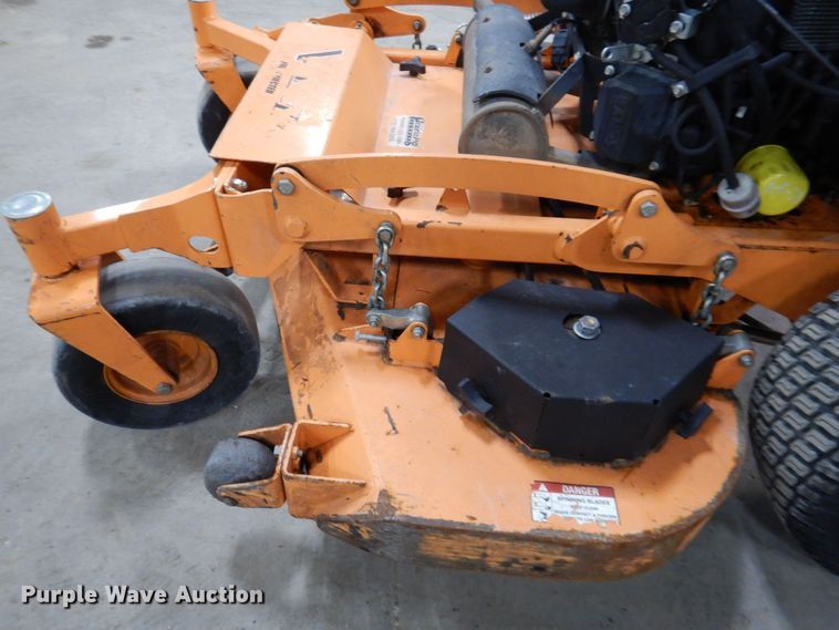 image for item IO9430 2018 Scag V-Ride II  ZTR lawn mower