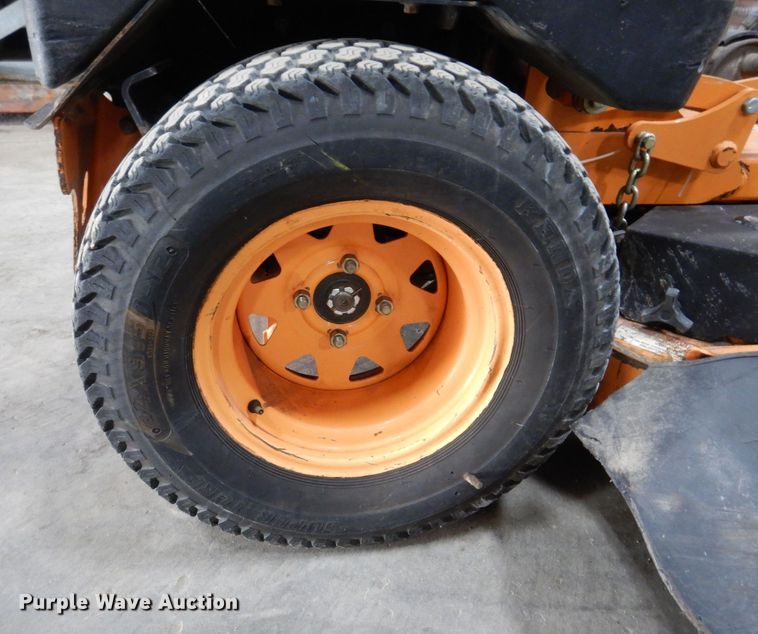 image for item IO9430 2018 Scag V-Ride II  ZTR lawn mower