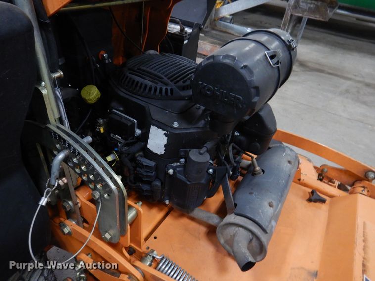 image for item IO9431 2018 Scag V-Ride II  ZTR lawn mower