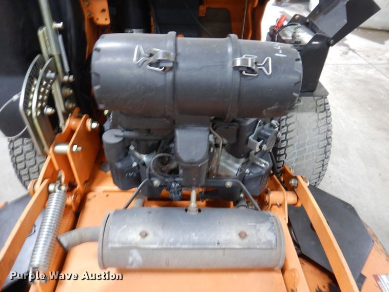 image for item IO9431 2018 Scag V-Ride II  ZTR lawn mower