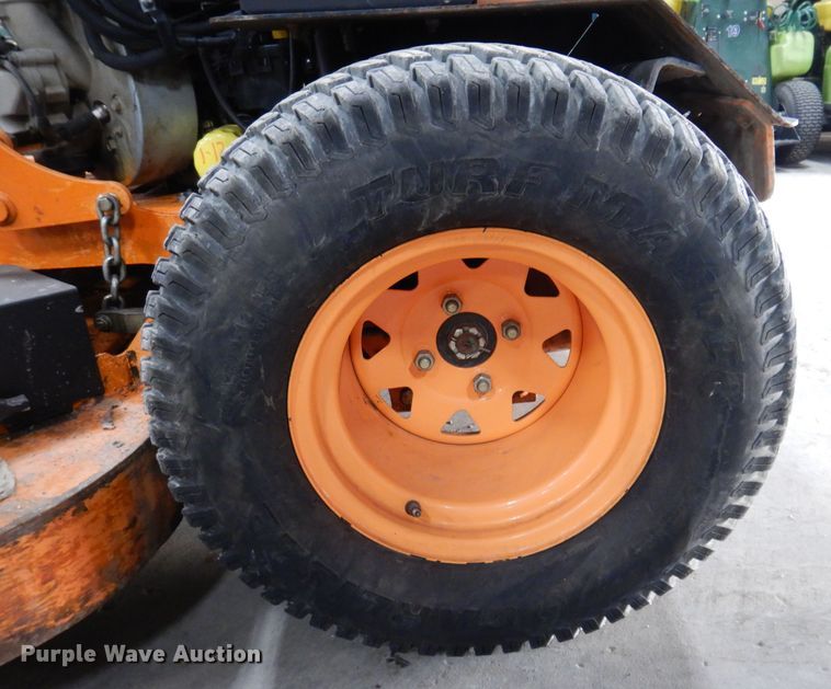 image for item IO9432 2018 Scag V-Ride II  ZTR lawn mower