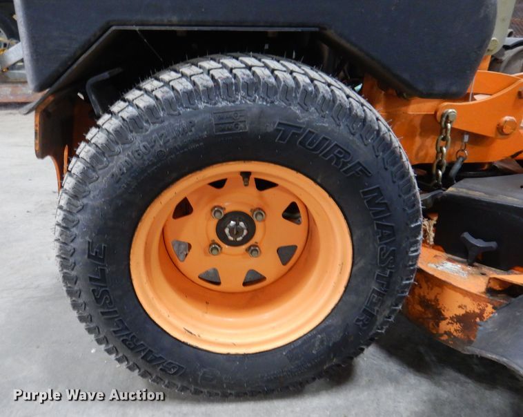 image for item IO9434 2018 Scag V-Ride II  ZTR lawn mower