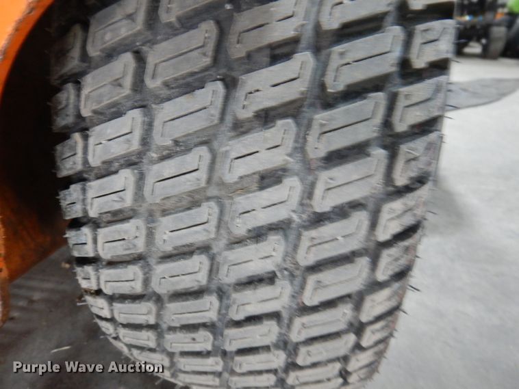 image for item IO9434 2018 Scag V-Ride II  ZTR lawn mower