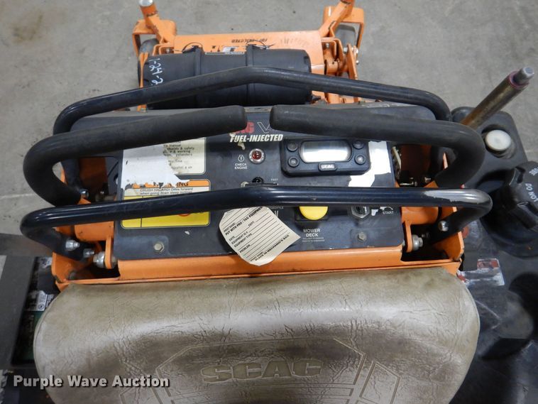 image for item IO9435 2018 Scag V-Ride II  ZTR lawn mower