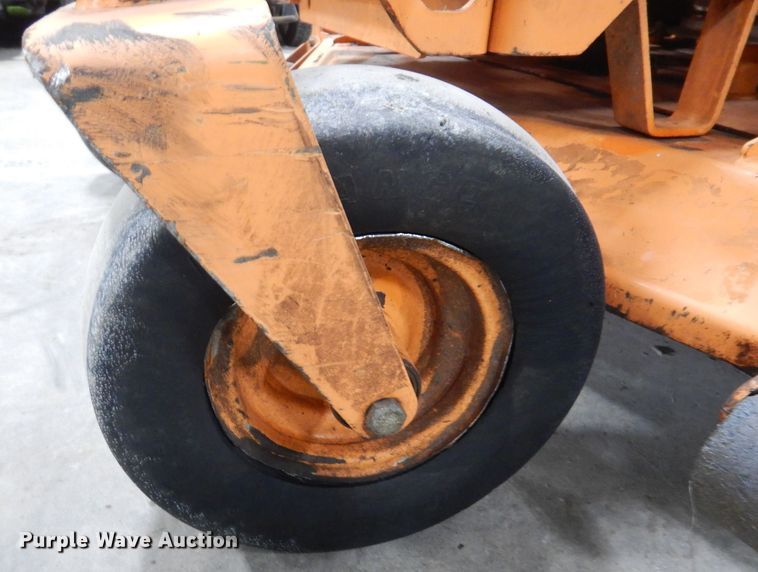 image for item IO9435 2018 Scag V-Ride II  ZTR lawn mower