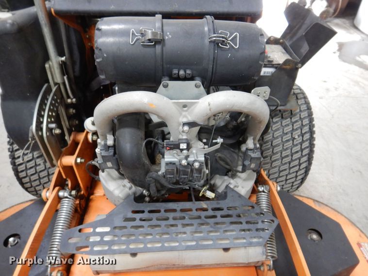 image for item IO9436 2018 Scag V-Ride II  ZTR lawn mower