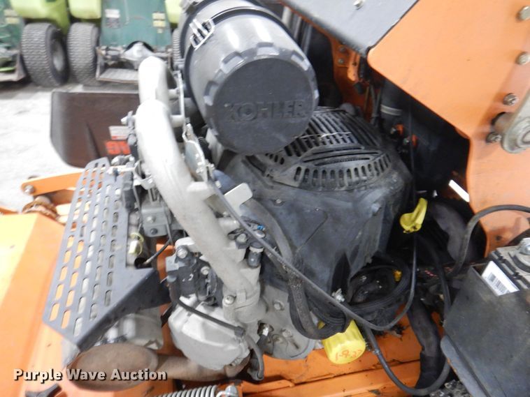 image for item IO9436 2018 Scag V-Ride II  ZTR lawn mower