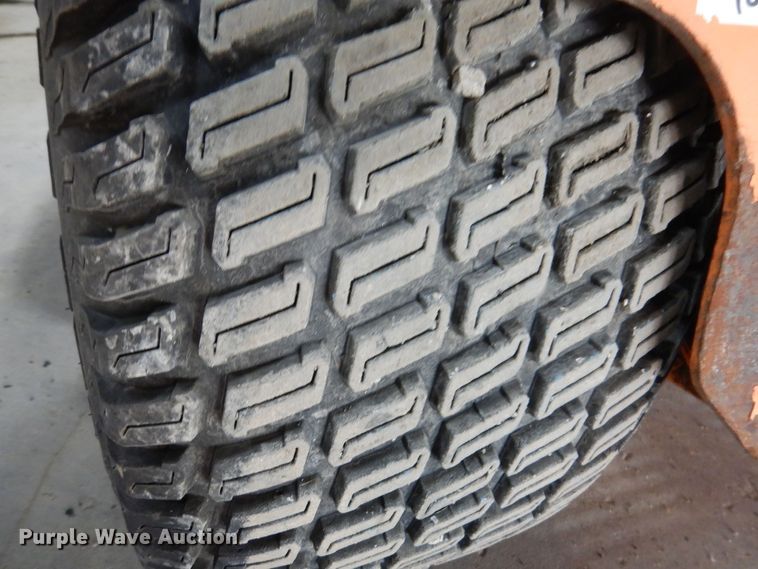 image for item IO9437 2018 Scag V-Ride II  ZTR lawn mower