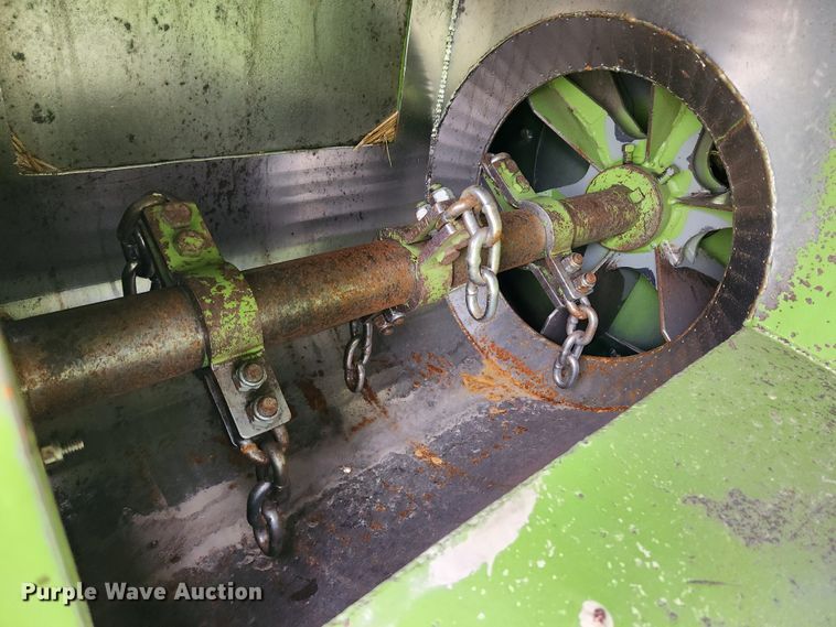 image for item JB9536 Straw blower