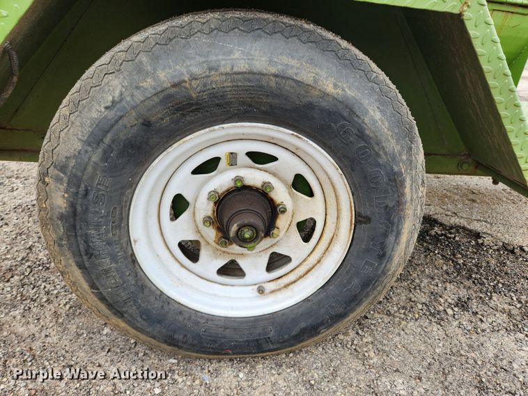 image for item JB9536 Straw blower