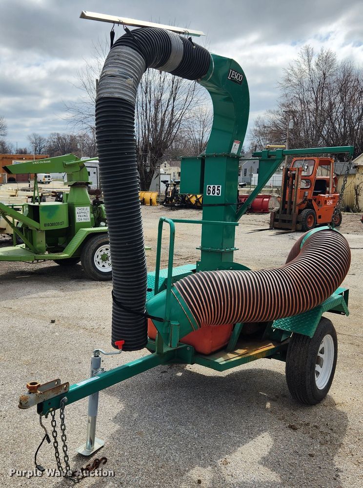 Lesco LTL200 leaf vacuum in St. Charles, MO Item JB9537 sold Purple