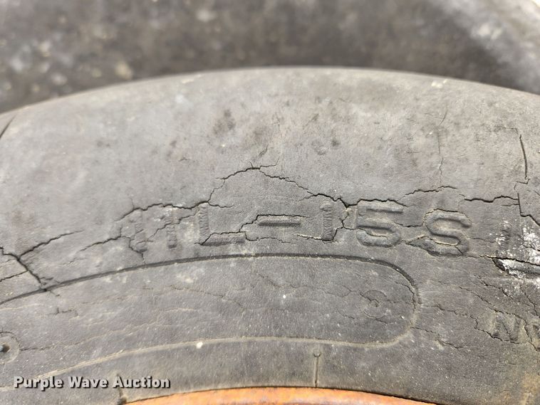 image for item JB9557 Tires and wheels