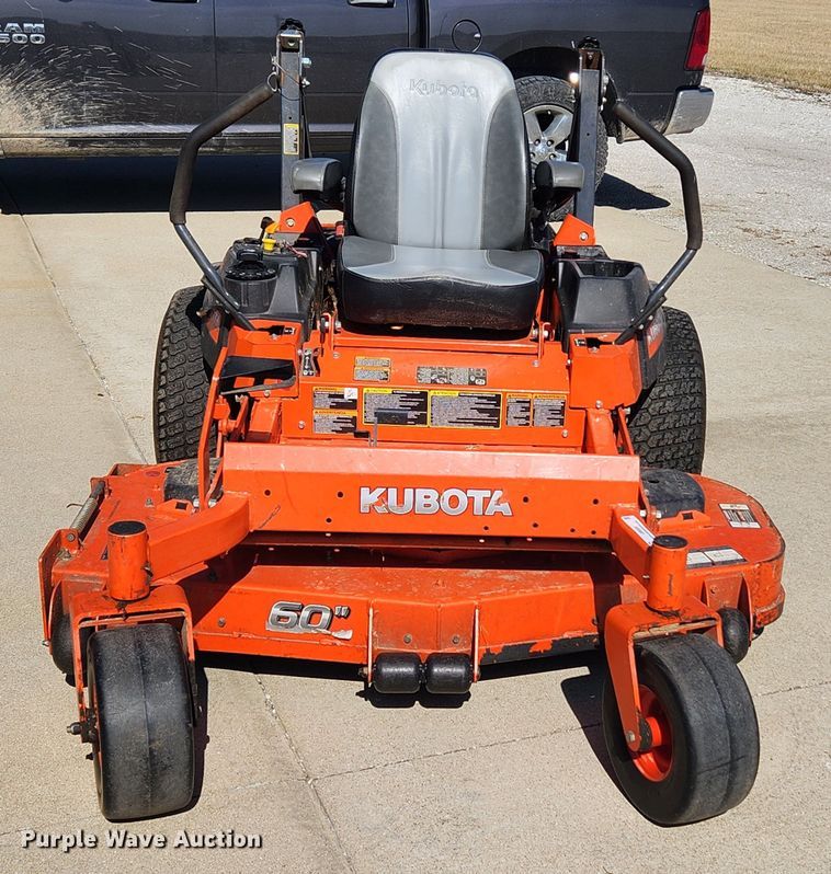 image for item JB9559 Kubota Z725  ZTR lawn mower