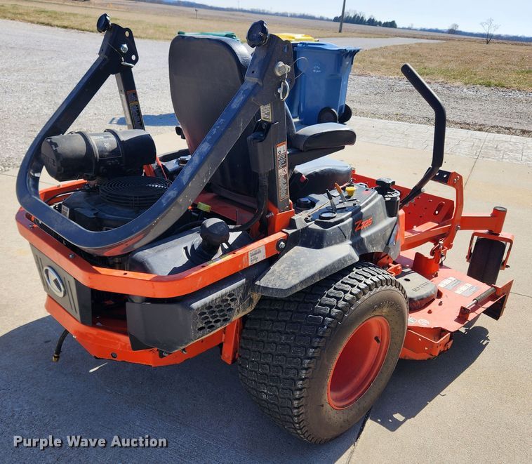 image for item JB9559 Kubota Z725  ZTR lawn mower