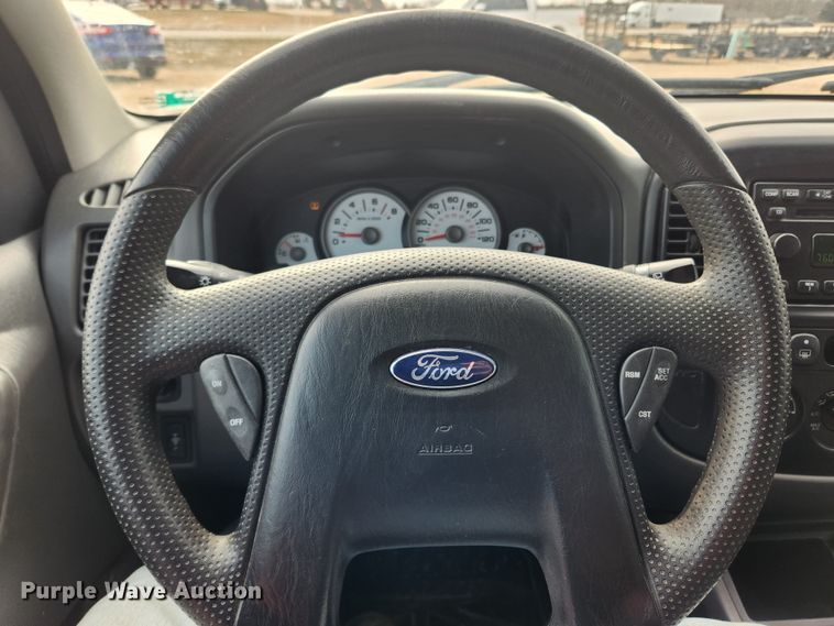 image for item JB9568 2006 Ford Escape  SUV