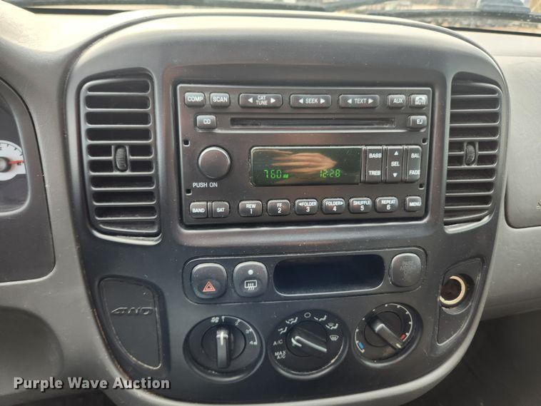 image for item JB9568 2006 Ford Escape  SUV