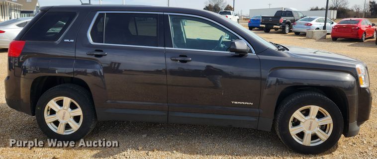 image for item JB9569 2015 GMC Terrain SLE  SUV