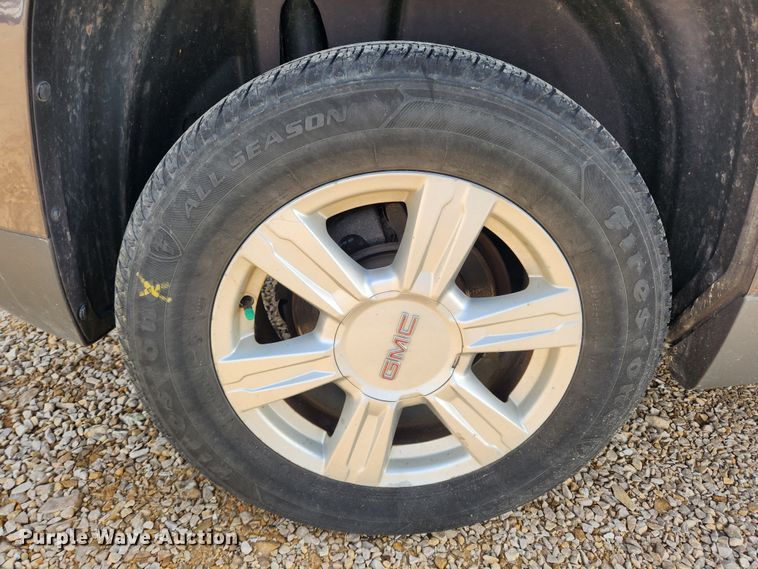 image for item JB9569 2015 GMC Terrain SLE  SUV