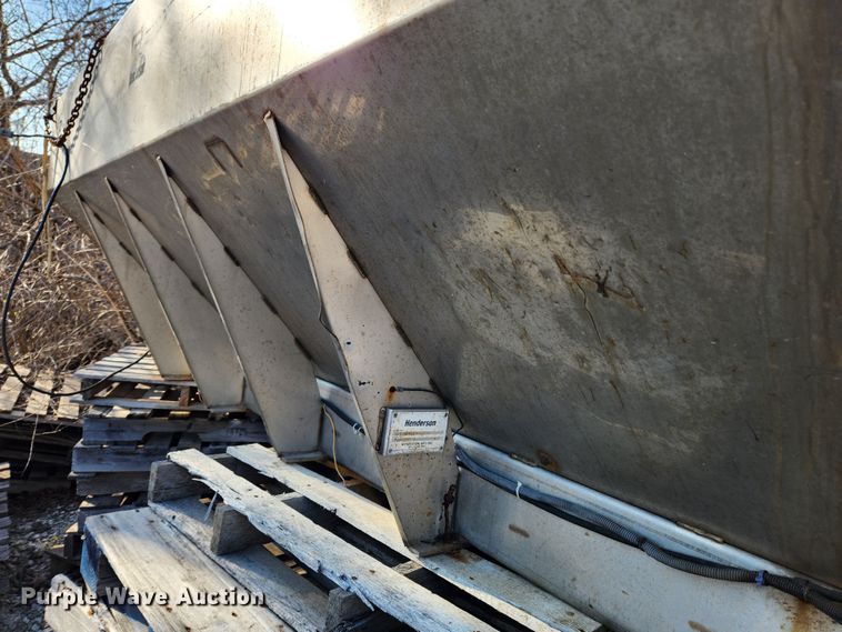 image for item JB9570 Henderson  salt spreader