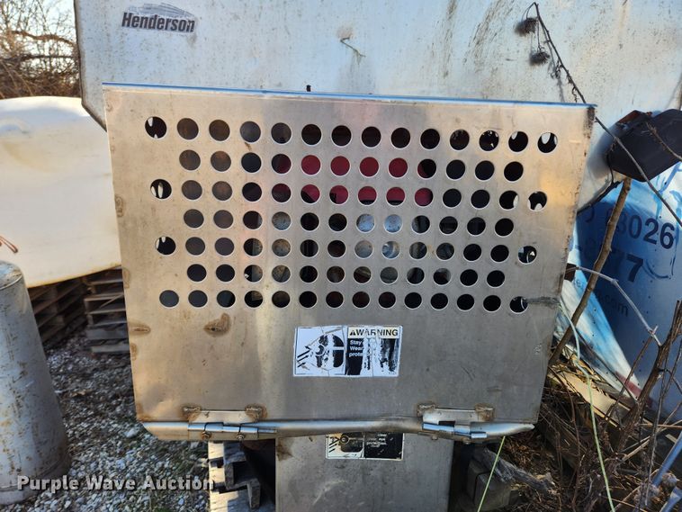 image for item JB9570 Henderson  salt spreader