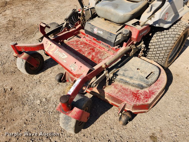 image for item JB9571 Exmark S Series  ZTR lawn mower