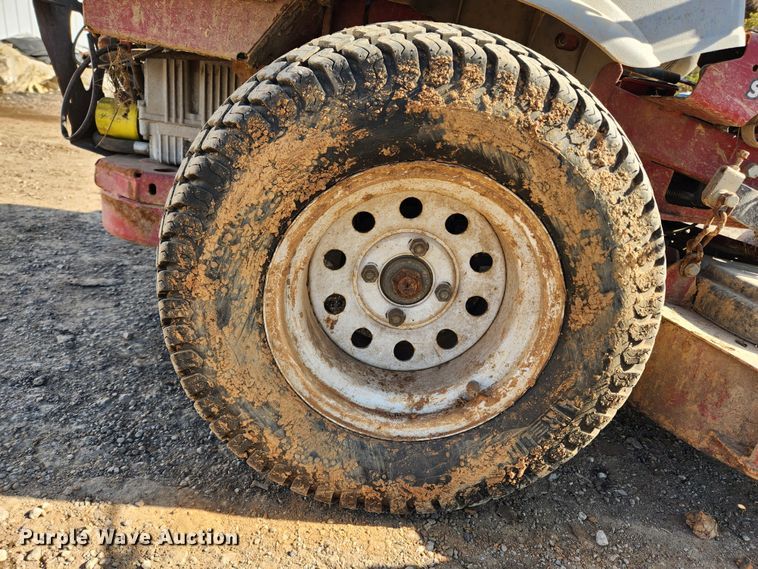 image for item JB9571 Exmark S Series  ZTR lawn mower