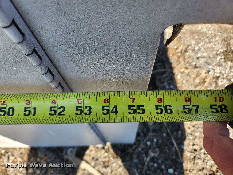 image for item JB9572 Camper shell