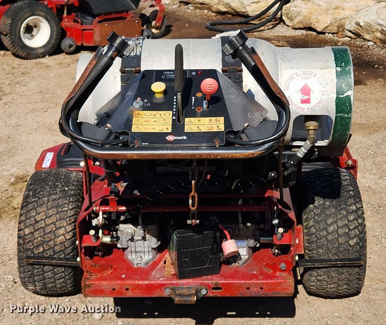 image for item JB9580 Exmark X Series  ZTR lawn mower