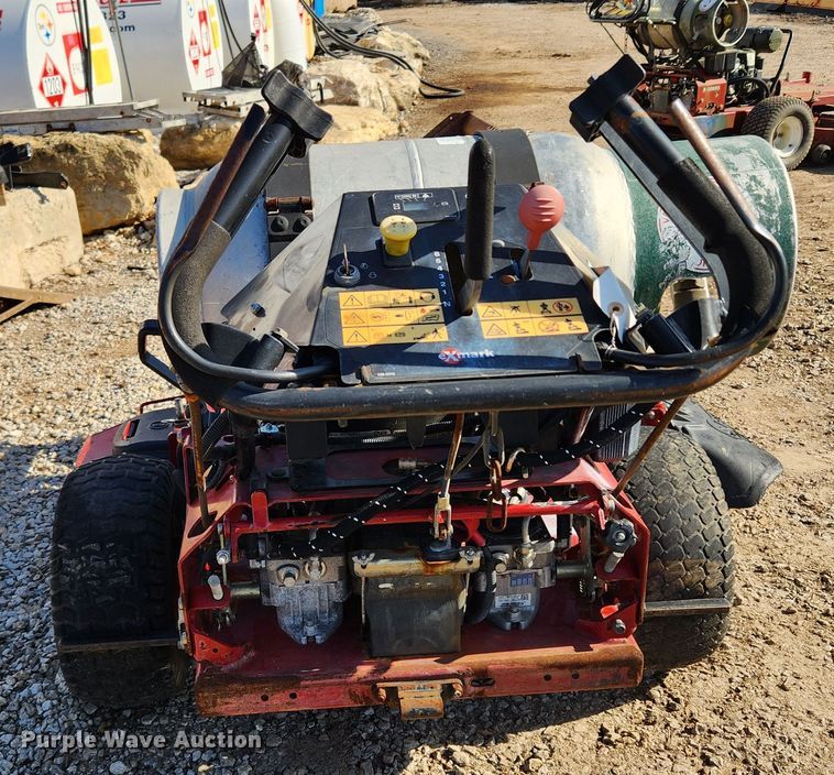 image for item JB9587 Exmark X Series  ZTR lawn mower