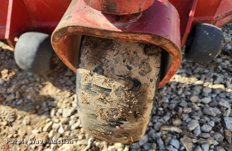 image for item JB9587 Exmark X Series  ZTR lawn mower