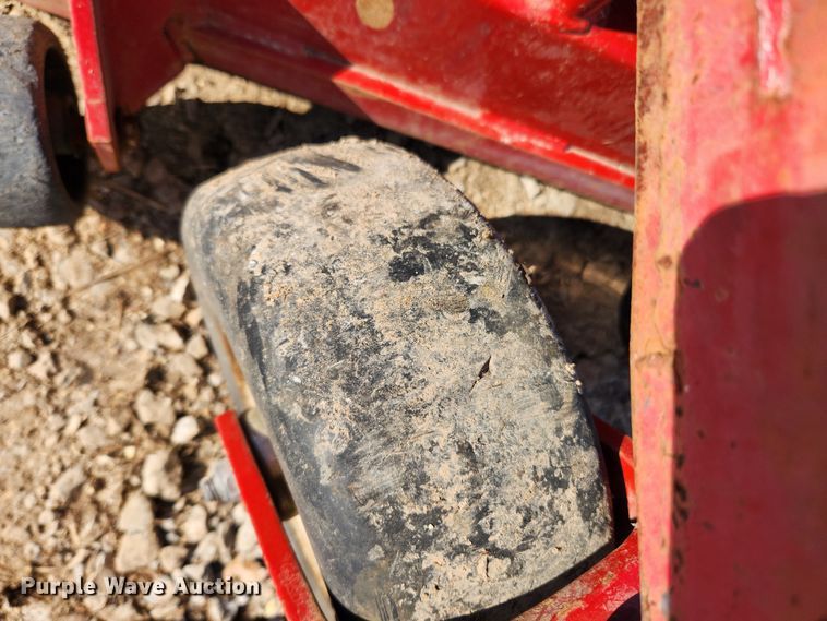 image for item JB9587 Exmark X Series  ZTR lawn mower