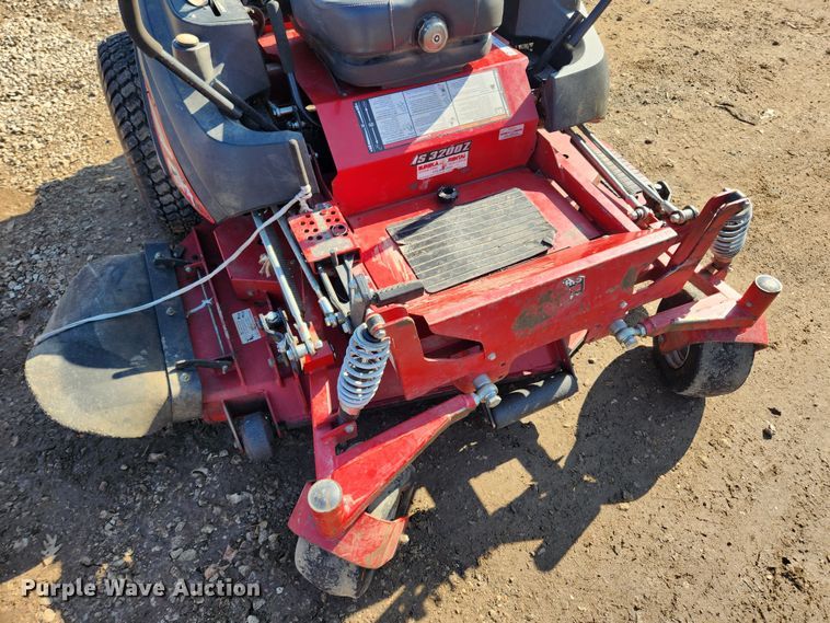 image for item JB9593 Ferris IS 3200Z  ZTR lawn mower