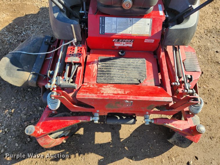 image for item JB9593 Ferris IS 3200Z  ZTR lawn mower