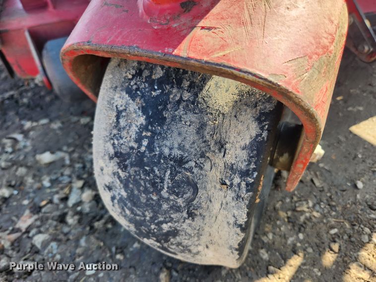 image for item JB9593 Ferris IS 3200Z  ZTR lawn mower