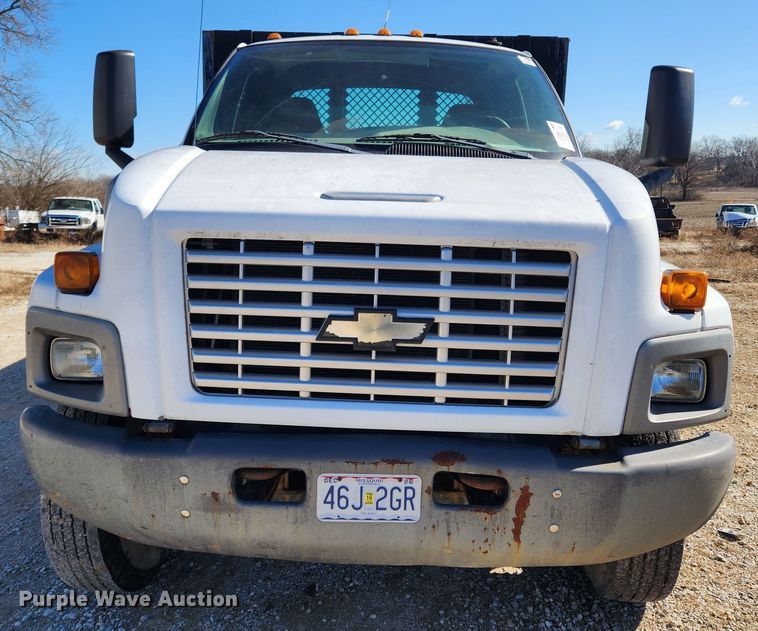 image for item JB9650 2004 Chevrolet C7500  dump flatbed truck