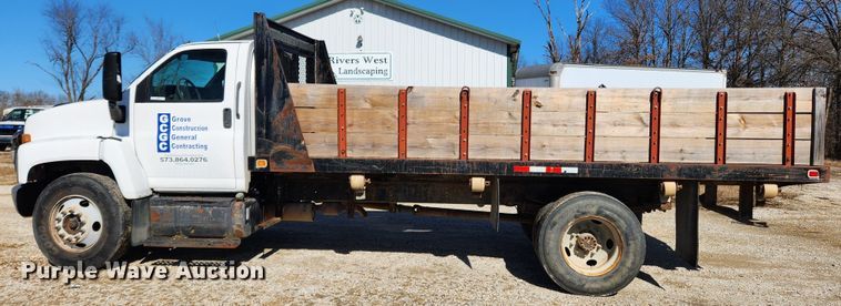 image for item JB9650 2004 Chevrolet C7500  dump flatbed truck