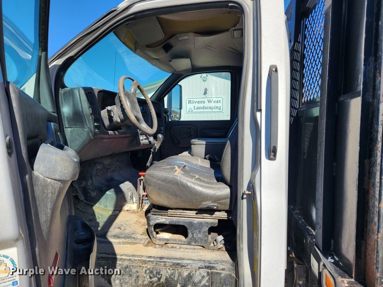 image for item JB9650 2004 Chevrolet C7500  dump flatbed truck