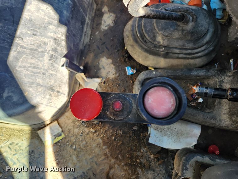 image for item JB9650 2004 Chevrolet C7500  dump flatbed truck