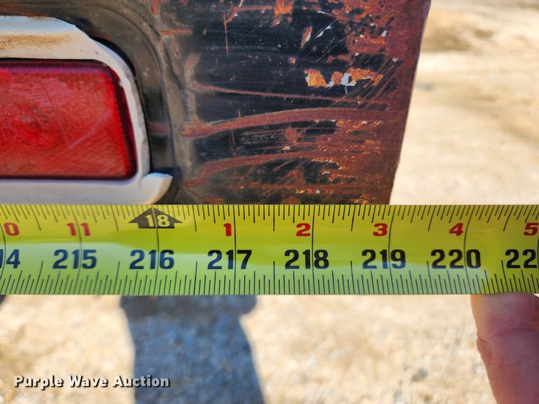 image for item JB9650 2004 Chevrolet C7500  dump flatbed truck