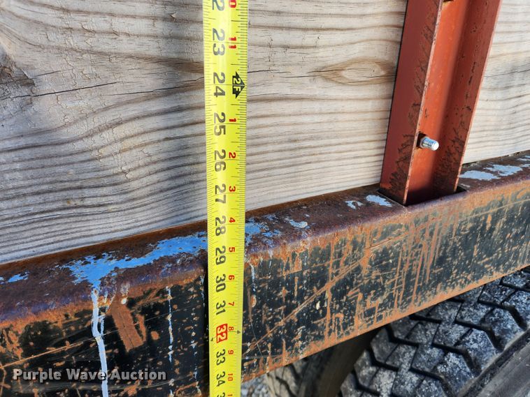 image for item JB9650 2004 Chevrolet C7500  dump flatbed truck