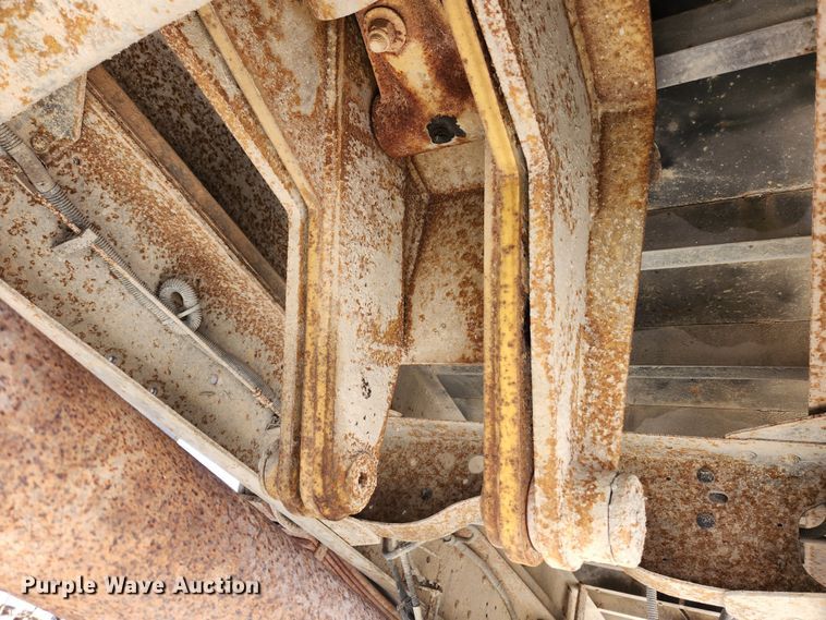 image for item JB9650 2004 Chevrolet C7500  dump flatbed truck