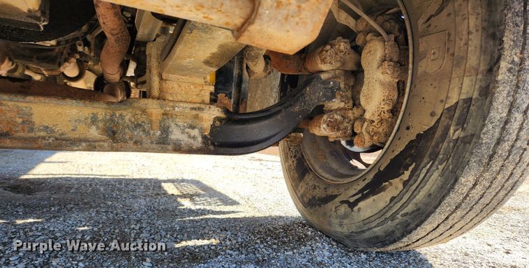 image for item JB9650 2004 Chevrolet C7500  dump flatbed truck