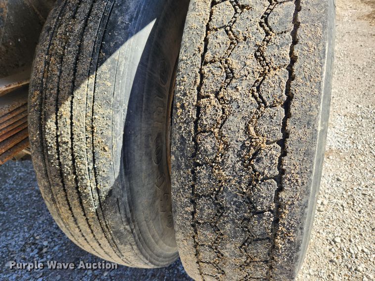 image for item JB9650 2004 Chevrolet C7500  dump flatbed truck