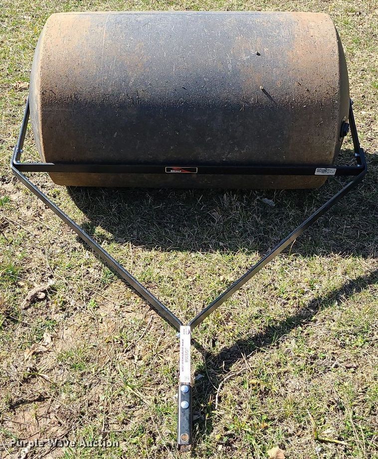 image for item JG9358 Brinly PRT-361BH  poly roller