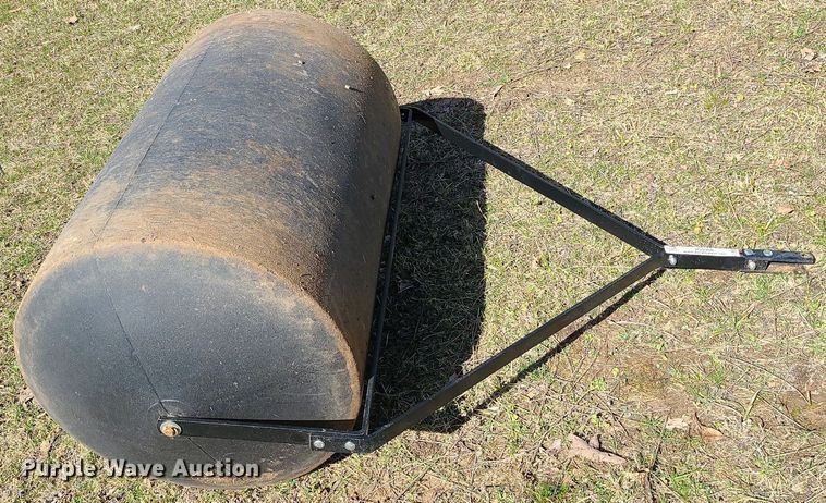 image for item JG9358 Brinly PRT-361BH  poly roller