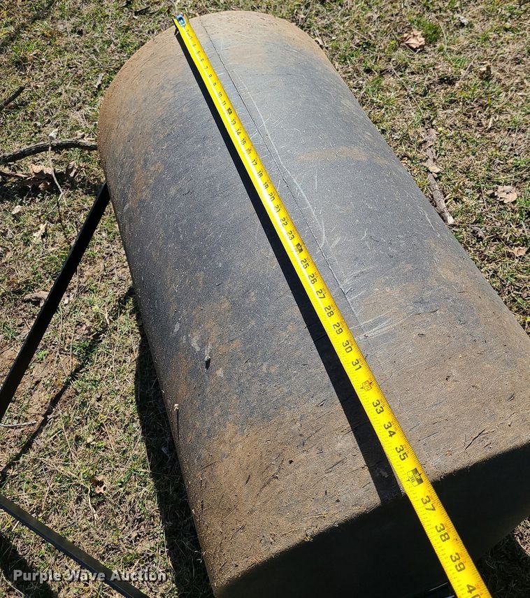 image for item JG9358 Brinly PRT-361BH  poly roller