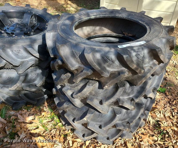 image for item JG9361 (4) BKT AT33x8-18 tires