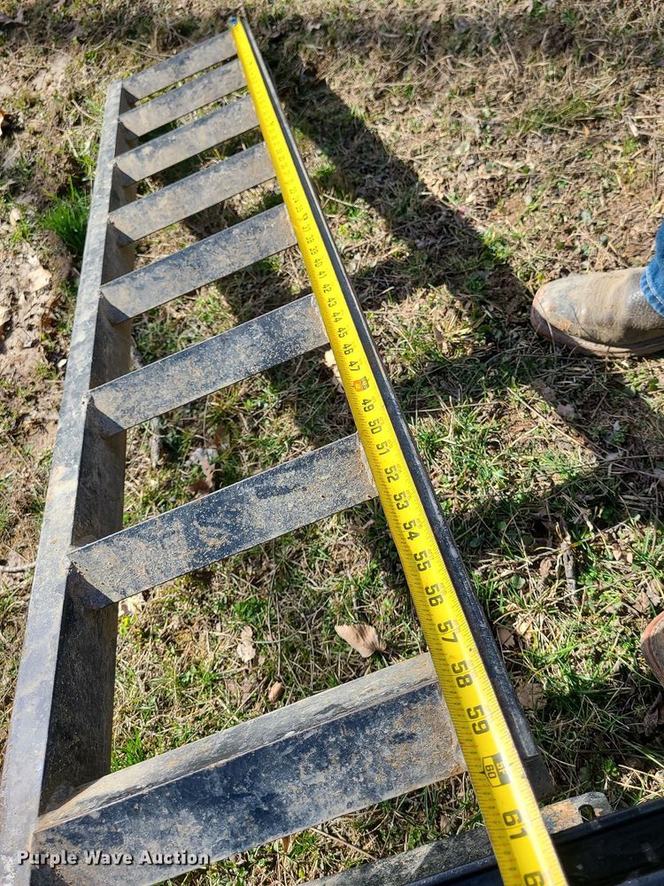 image for item JG9363 2022 DP Platinumstar C5 Carhauler  equipment trailer